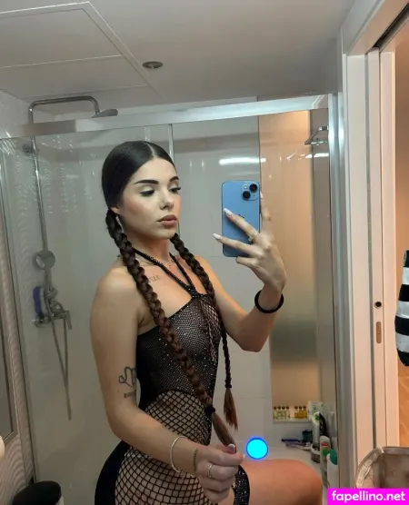 Laura Merlin OnlyFans Thumbnail #OkxvnXobQz