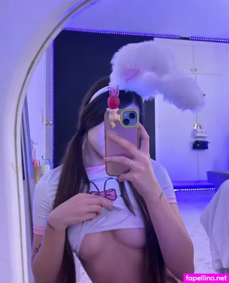 Laura Merlin OnlyFans Thumbnail #lm5Dh33ibw