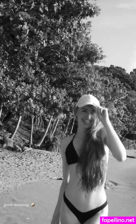 Laura Michelle Maske OnlyFans Thumbnail #GK3j4COauz