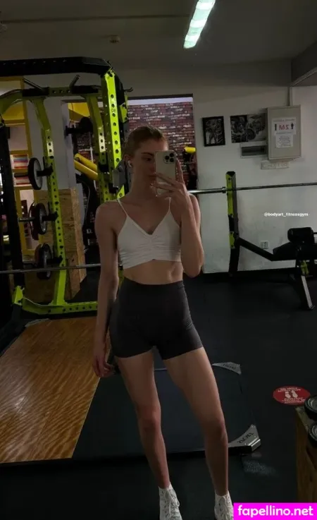 Laura Michelle Maske OnlyFans Thumbnail #NEblplpfuk