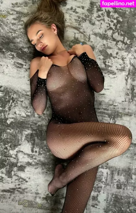 Laura Mller OnlyFans Thumbnail #Ad45K83Xln