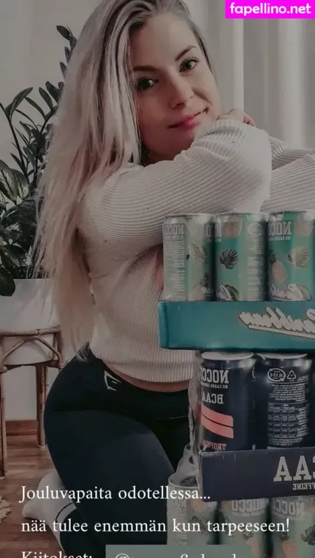 Laura Nieminen OnlyFans Thumbnail #9IgsHeuvEO