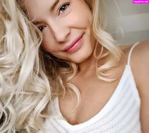 Laura Nieminen OnlyFans Thumbnail #WGNXJtySfL