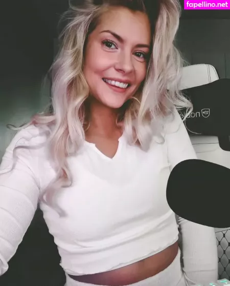 Laura Nieminen OnlyFans Thumbnail #XSbliH0dIC