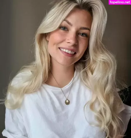 Laura Nieminen OnlyFans Thumbnail #wC8rtg0YRS