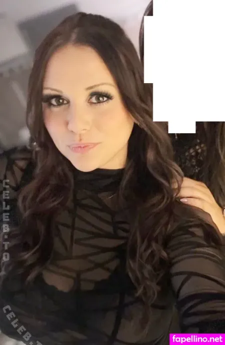 Laura Orlando OnlyFans Thumbnail #Obn9VJMDFD