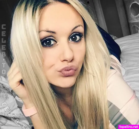 Laura Orlando OnlyFans Thumbnail #T8lA2NRUIO