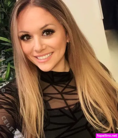 Laura Orlando OnlyFans Thumbnail #xciDdJRAiW