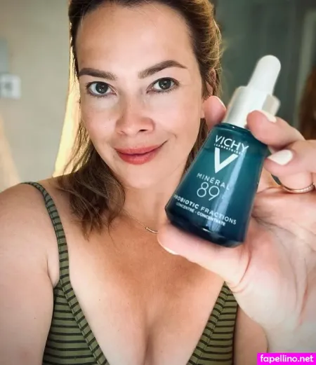 Laura Osswald OnlyFans Thumbnail #JfAJ7SFhWU