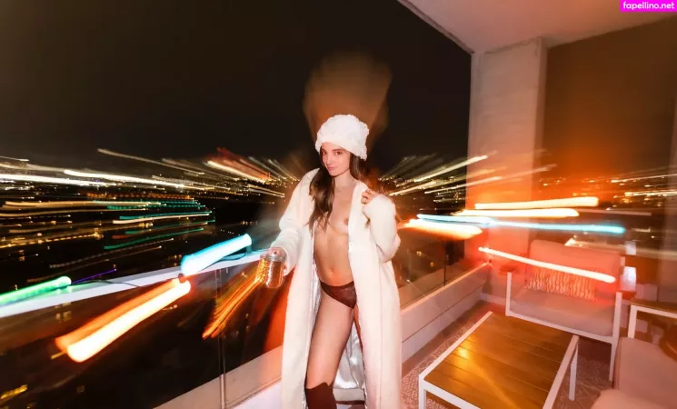 Laura Perlongo OnlyFans Thumbnail #NBKQVEVjne