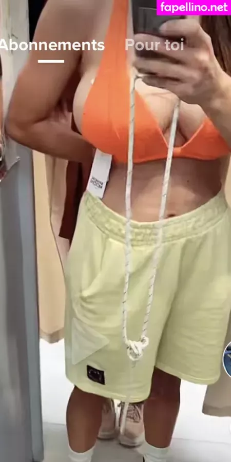 Laura Petard OnlyFans Thumbnail #UNiltXeSoM