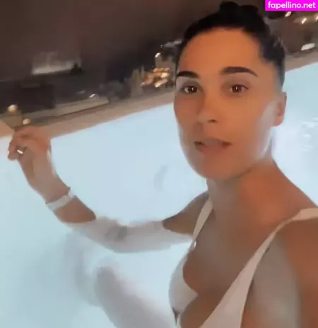 Laura Petard OnlyFans Thumbnail #X93M7tMmMb