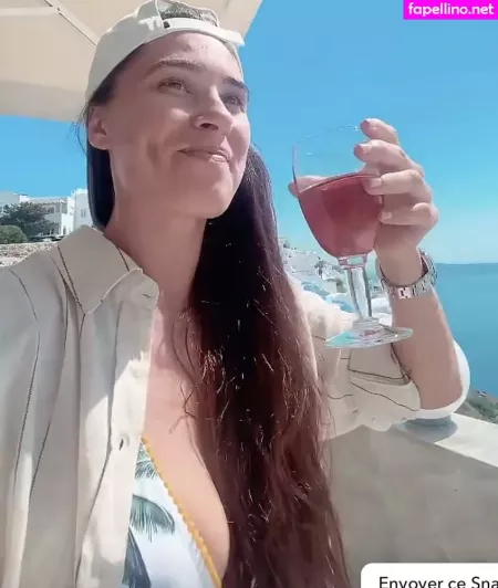 Laura Petard OnlyFans Thumbnail #hdOHuKqNCu