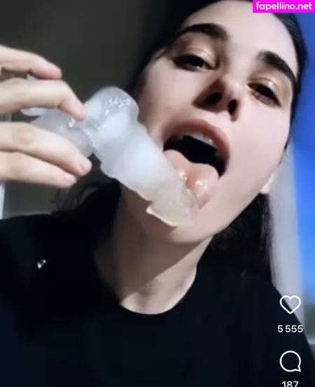 Laura Ptard OnlyFans Thumbnail #098KJfcDPS