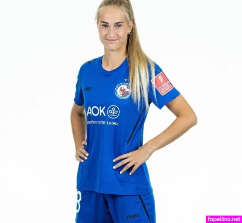 Laura Radke OnlyFans Thumbnail #ejwvcSFfNg