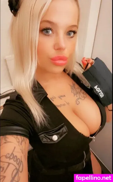 Laura Reeperbahn OnlyFans Thumbnail #q2TnMKp7LX