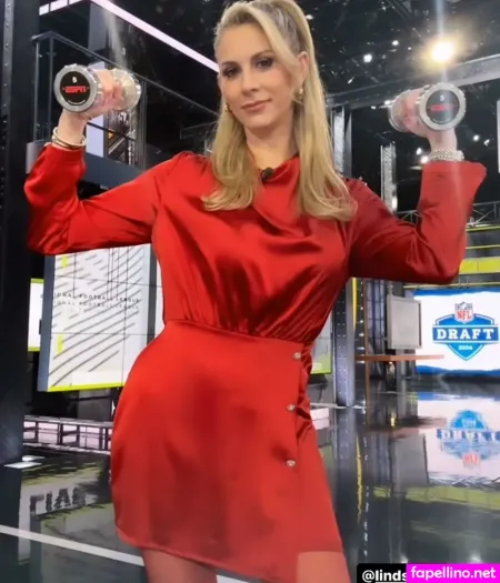 Laura Rutledge OnlyFans Thumbnail #qNGFuhiEdw