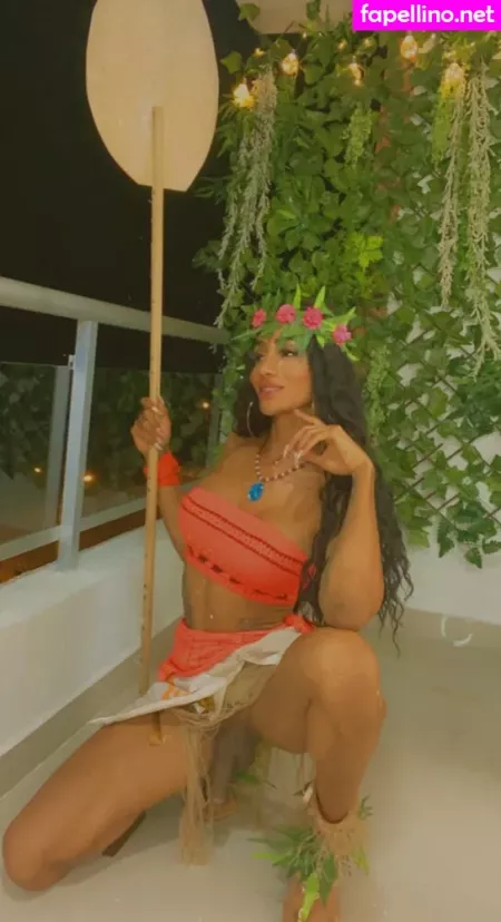 Laura Saenz OnlyFans Thumbnail #xm6zwZJUIF