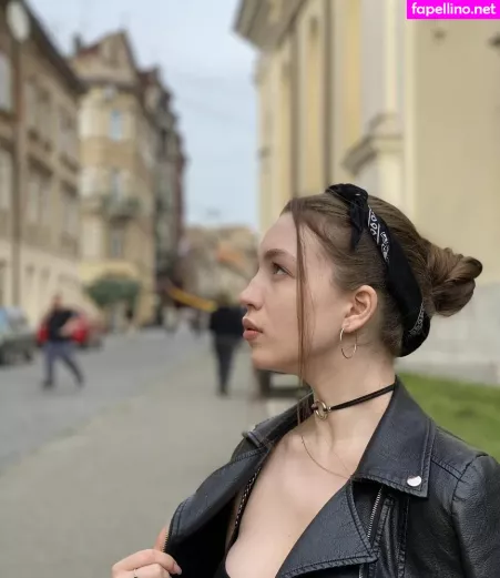 Laura Salvia OnlyFans Thumbnail #q74BX1gaAG