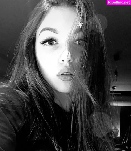 Laura Salvia OnlyFans Thumbnail #zxfl6uMtbZ