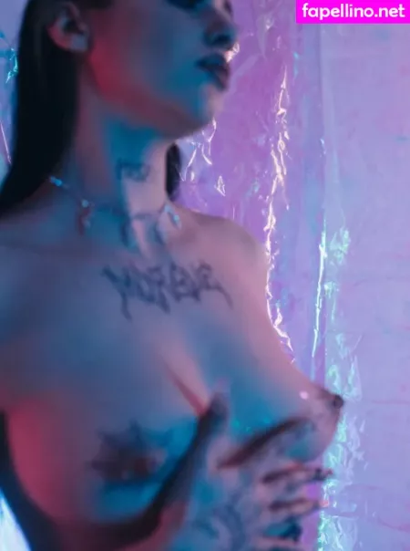 Laura Serafin OnlyFans Thumbnail #gCef6VTv4f
