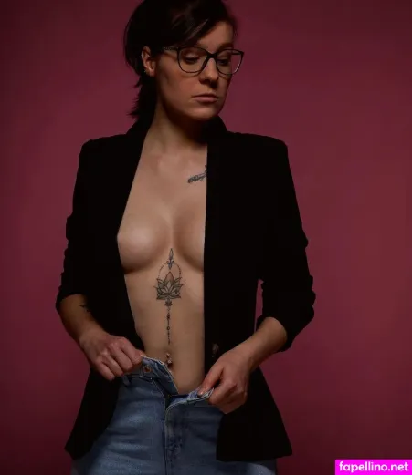 Laura Siener OnlyFans Thumbnail #7WNCRYx1Tl