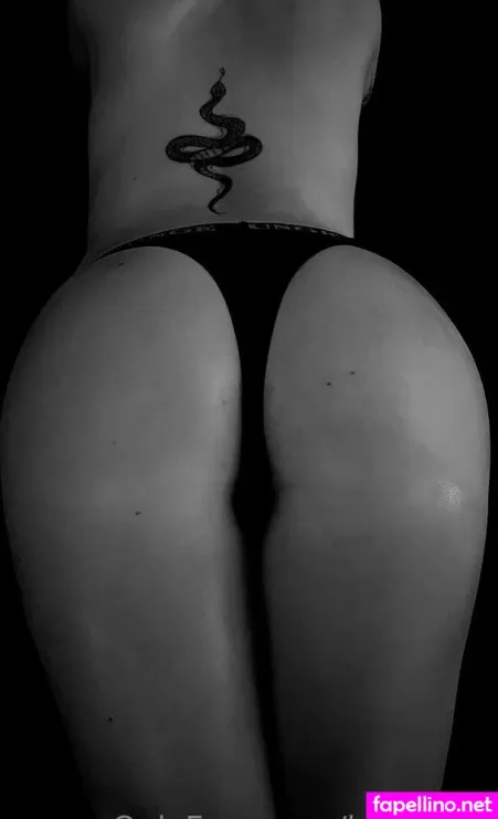 Laura Skr OnlyFans Thumbnail #uzahluQrlU