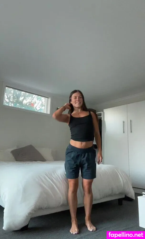 itslauraspence, laurenspencer Nude Leaked OnlyFans Photo #rYuC0jH1Ry