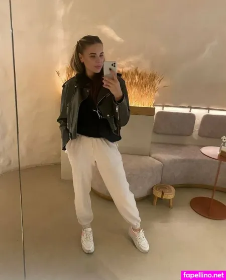 Laura Style OnlyFans Thumbnail #k7iP6IcZM6