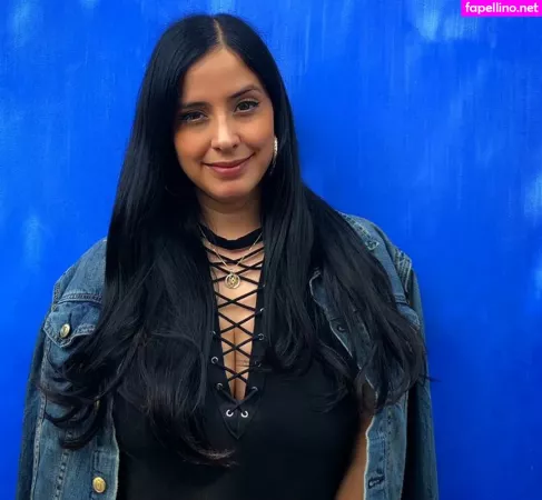 Laura Stylez OnlyFans Thumbnail #1uhwJch3mV