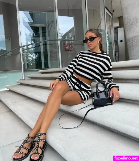 Laura Szewczak OnlyFans Thumbnail #Q7aH9ycQsM