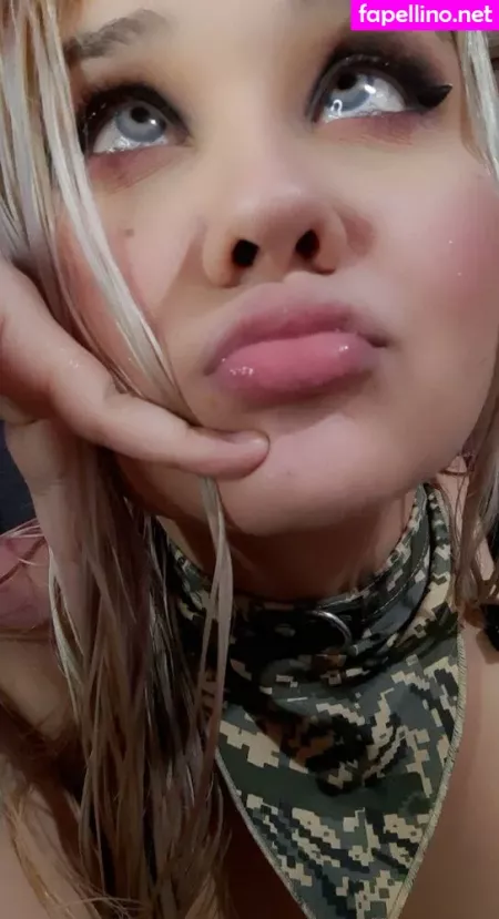 Laura Takint OnlyFans Thumbnail #LkoZDcp43v