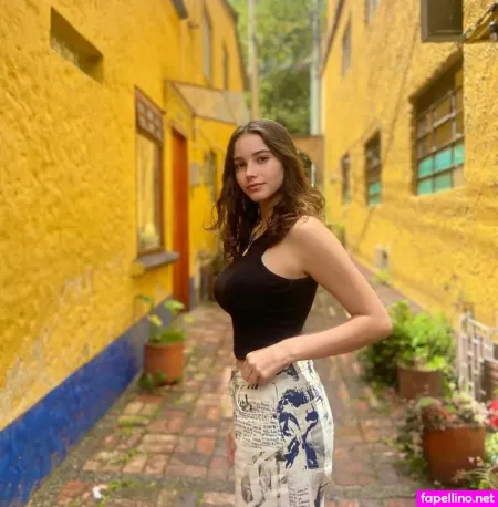 Laura Taylor Main Profile Photo