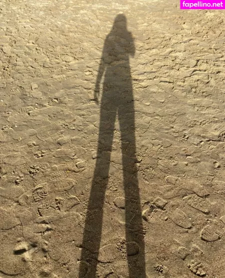 Laura Tobin OnlyFans Thumbnail #gOIjcDncis