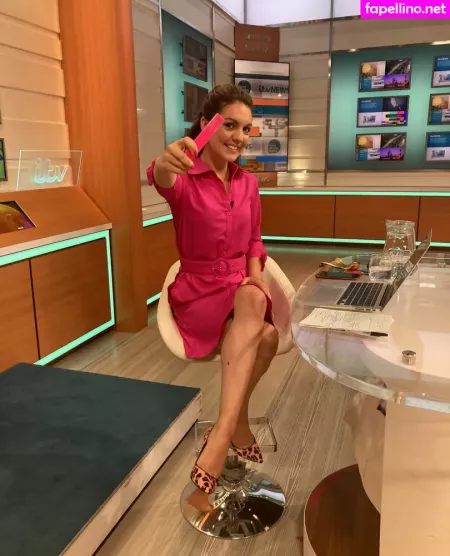 Laura Tobin OnlyFans Thumbnail #jDeO0KdYJU