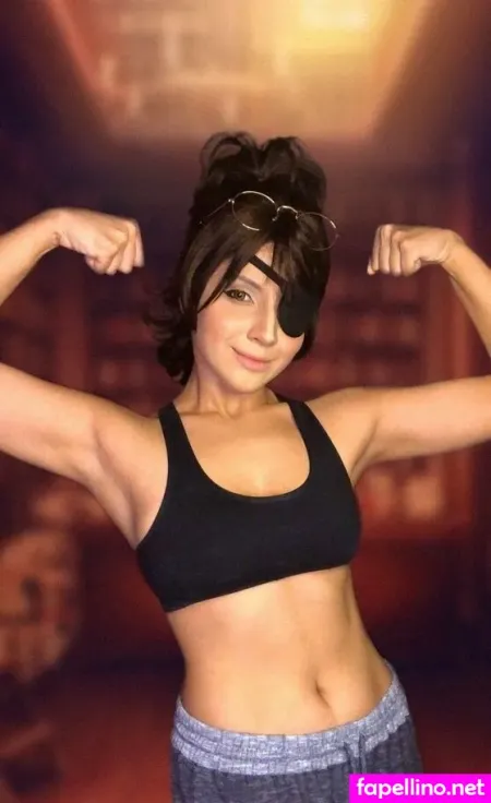 Laura Tsuki OnlyFans Thumbnail #VvsuTpsxor