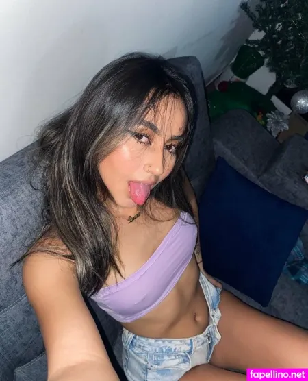 Laura Valentina Main Profile Photo