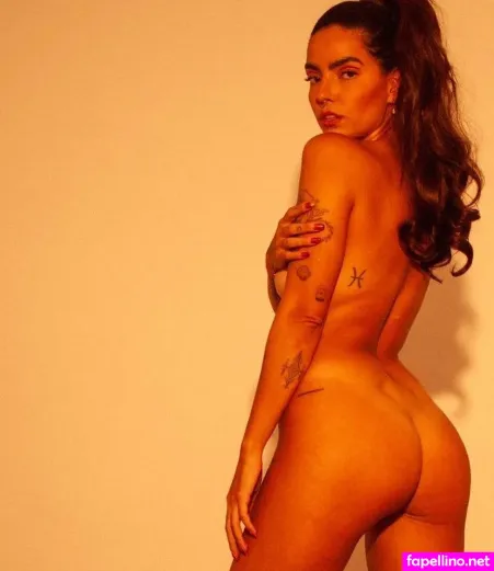 Laura Vicente OnlyFans Thumbnail #ufQXo3lv0x