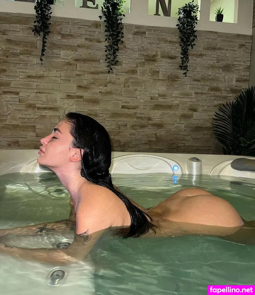 Lauravon, lauravongall, lauravongallucci, vongallucci, vongalluccivip Nude Leaked OnlyFans Photo #Ji7DBKM453