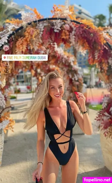 Laura Vtsch OnlyFans Thumbnail #0T9rjibvtu