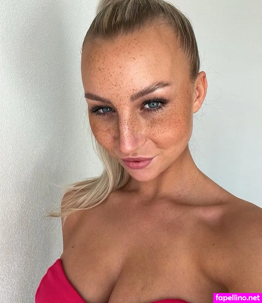 laura.vtsch Nude Leaked OnlyFans Photo #4xYlZDFOEH