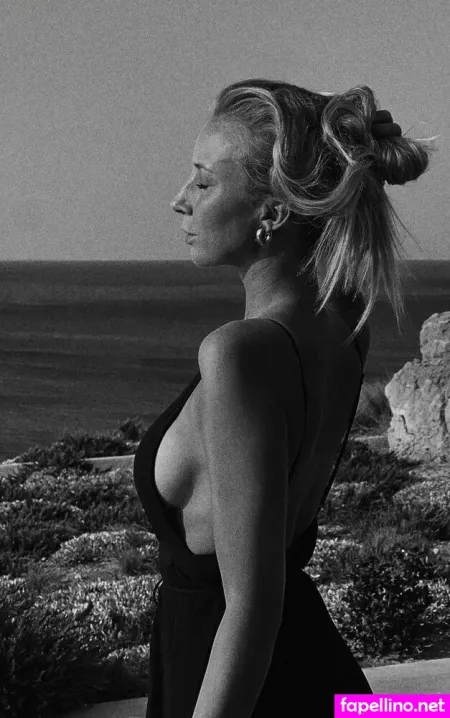 Laura Vtsch OnlyFans Thumbnail #XFZnSthRlG