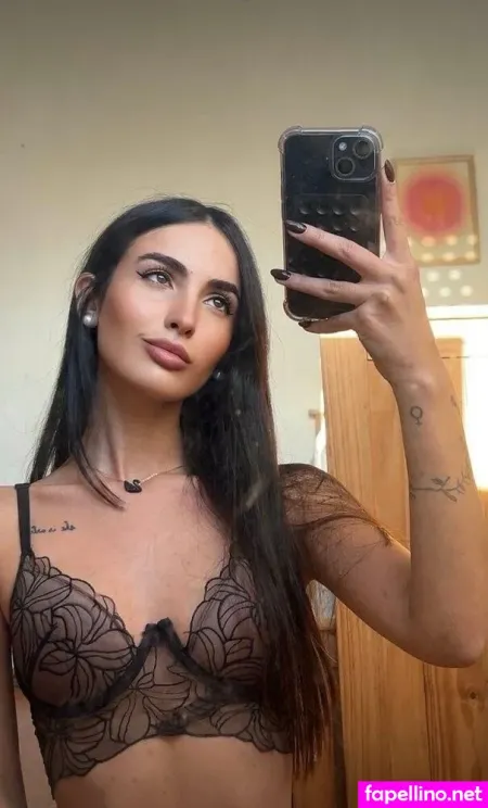 Laura Weber OnlyFans Thumbnail #qxr9qTQSqE