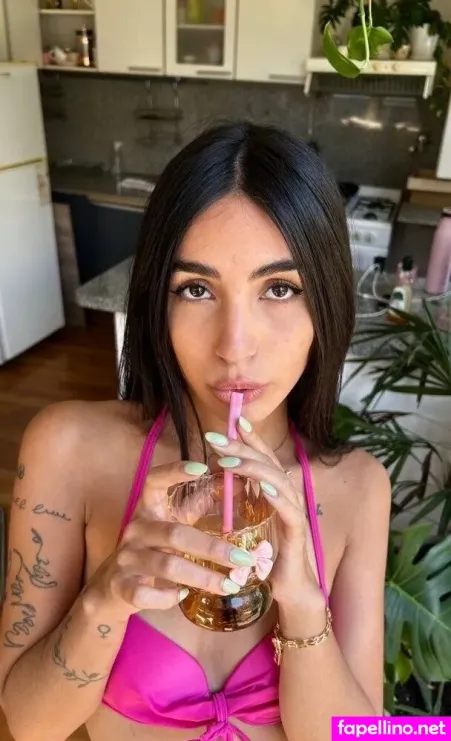 Laura Weber OnlyFans Thumbnail #uFUQXQnf9S
