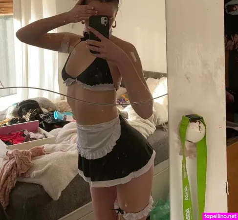 Laura Wilshaw OnlyFans Thumbnail #19pjMd6yRk