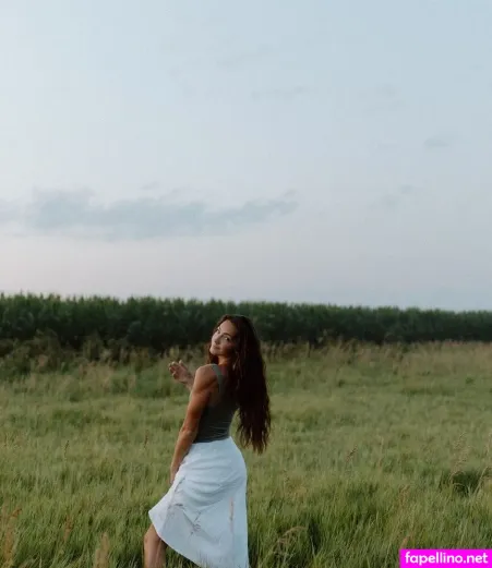 Laura Wilson OnlyFans Thumbnail #Ew7TtMsRWX