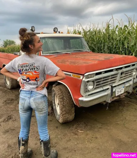 Laura Wilson OnlyFans Thumbnail #Lt74thgzun