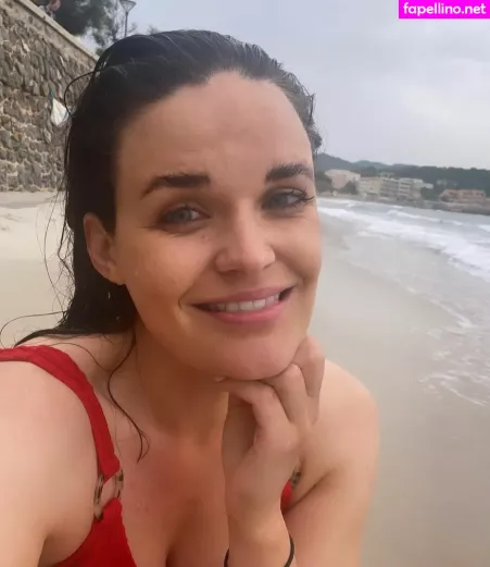 Laura Winter OnlyFans Thumbnail #UGjLmsu7gZ