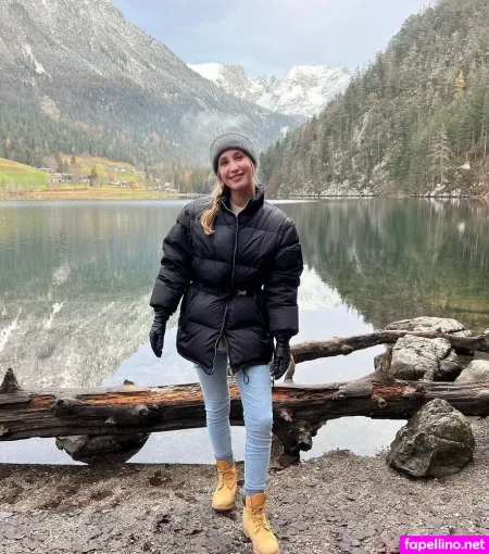 Laura Wohlers Main Profile Photo