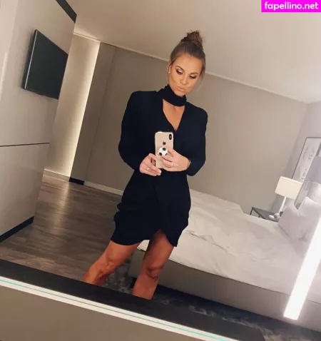 Laura Wontorra OnlyFans Thumbnail #m66U4giBri